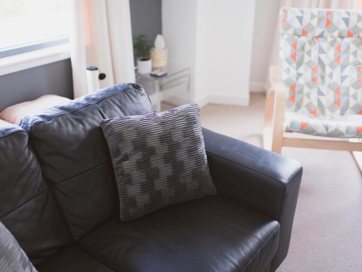 Pass The Keys Lovely 2-Bed Flat Glasgow Harbour Free Parking Extérieur photo
